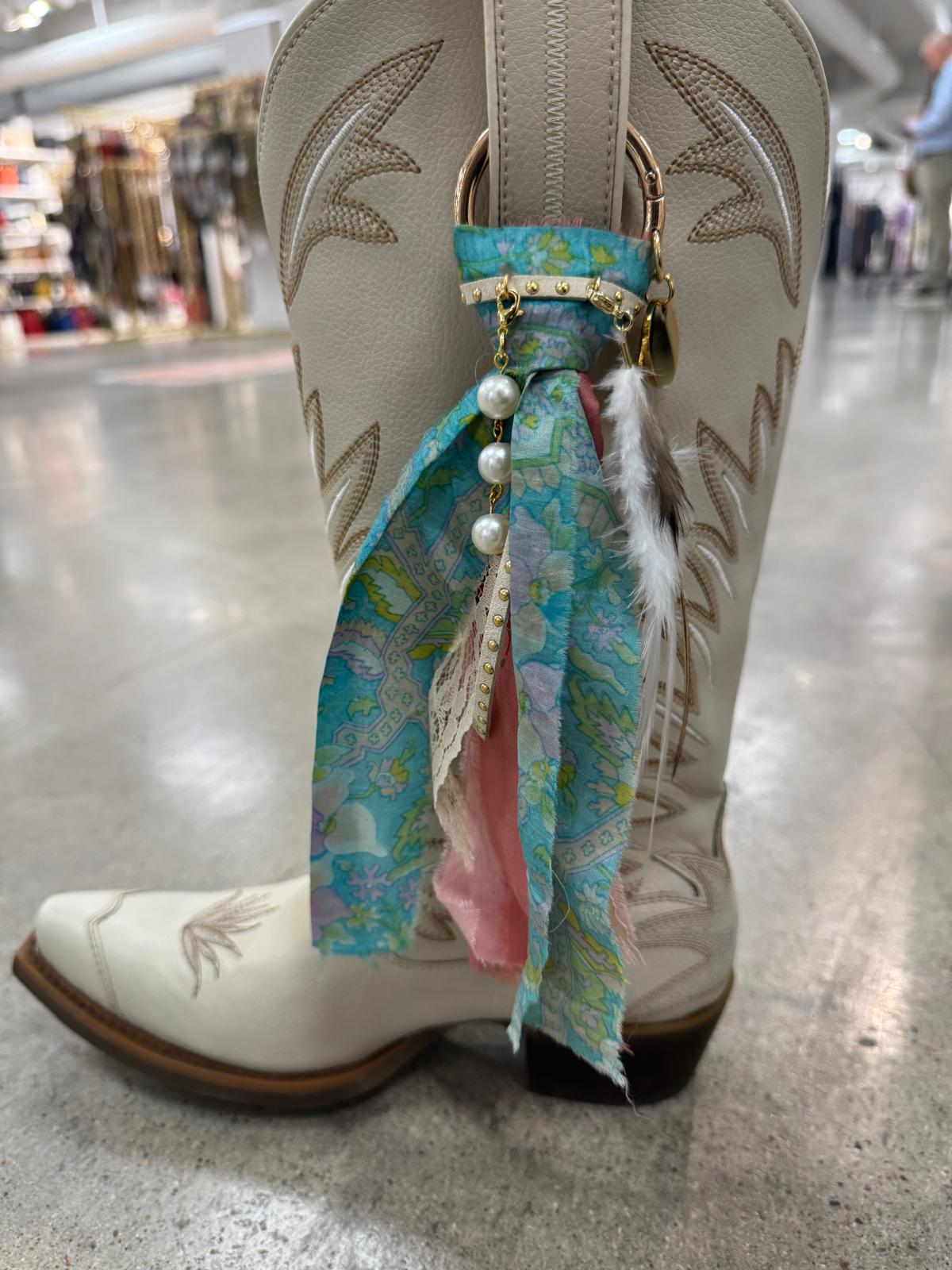 DB Signature Boot Charm- Cotton Candy