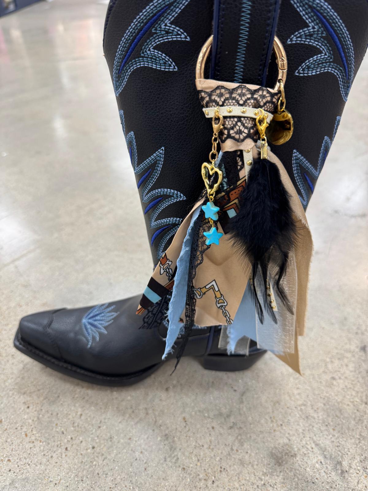 DB Signature Boot Charm- Desert Bone