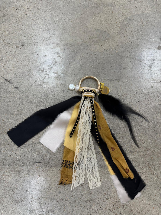 DB Signature Boot Charm- Desert Huntress