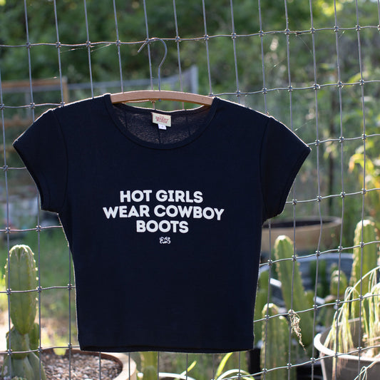 HOT GIRL CROP TEE BLACK