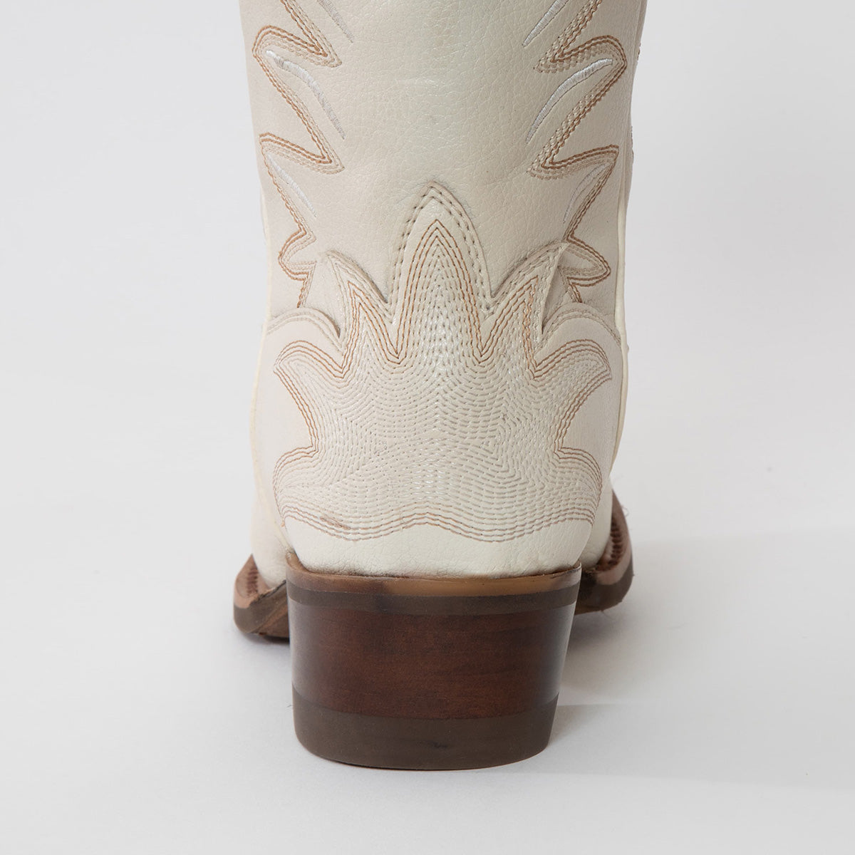 WILD AGAVE LACE