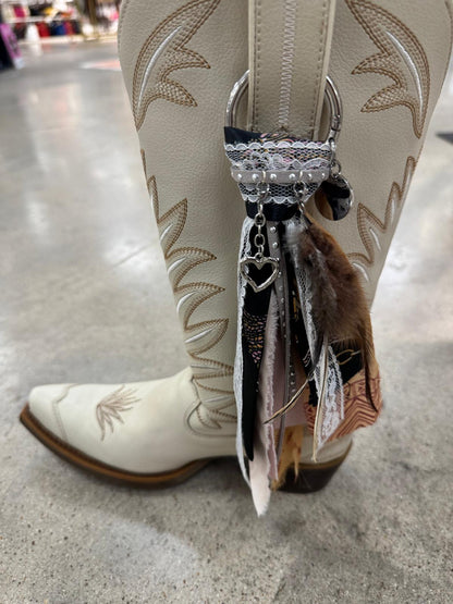 DB Signature Boot Charm- Wild Desert Gal