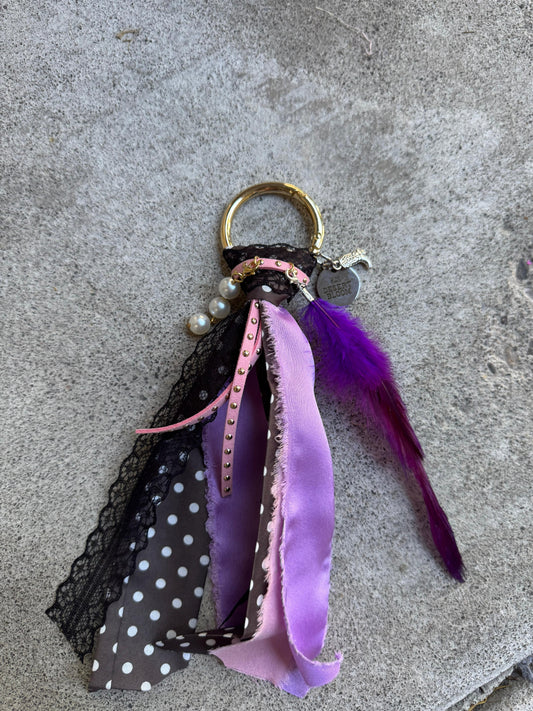 DB Signature Boot Charm - Nomad Feather