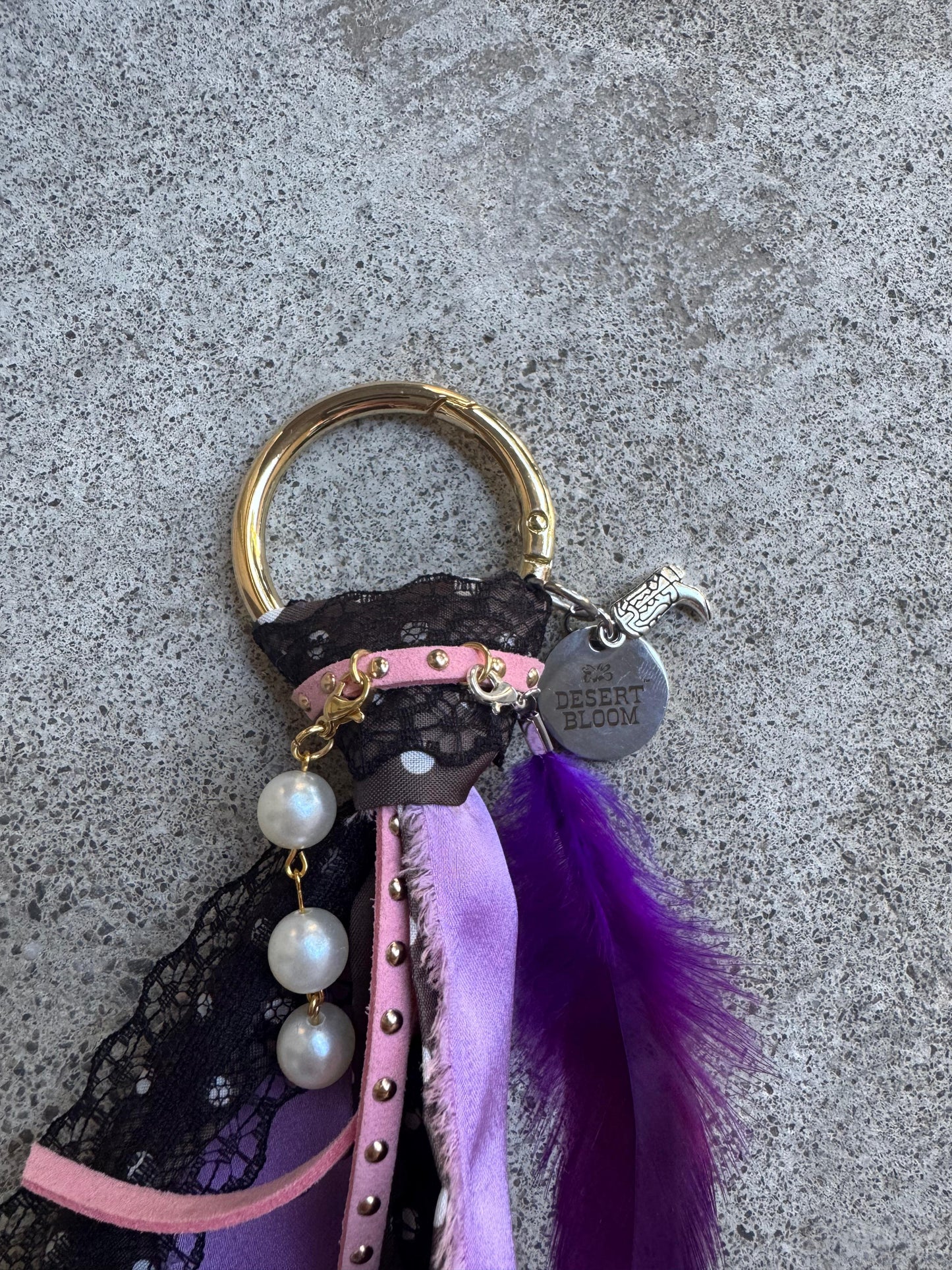 DB Signature Boot Charm - Nomad Feather